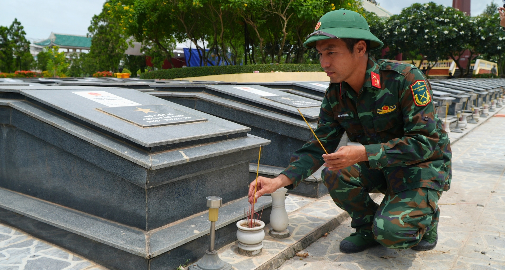 Hé mở thêm manh mối từ cựu chiến binh