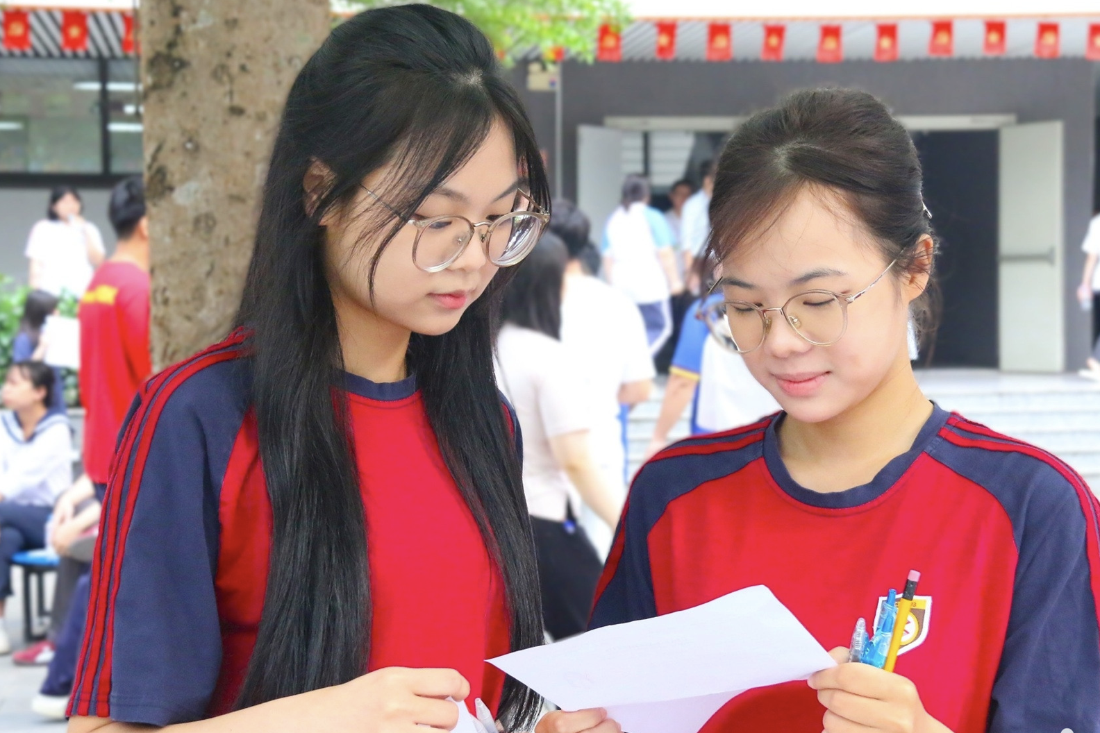 Điểm chuẩn đại học khối A00, A01 năm 2026 sẽ biến động ra sao?