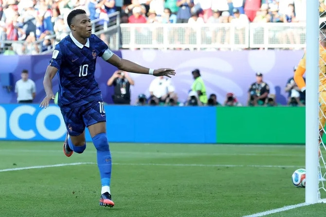 Mbappe đưa tuyển Pháp vào tứ kết World Cup 2026