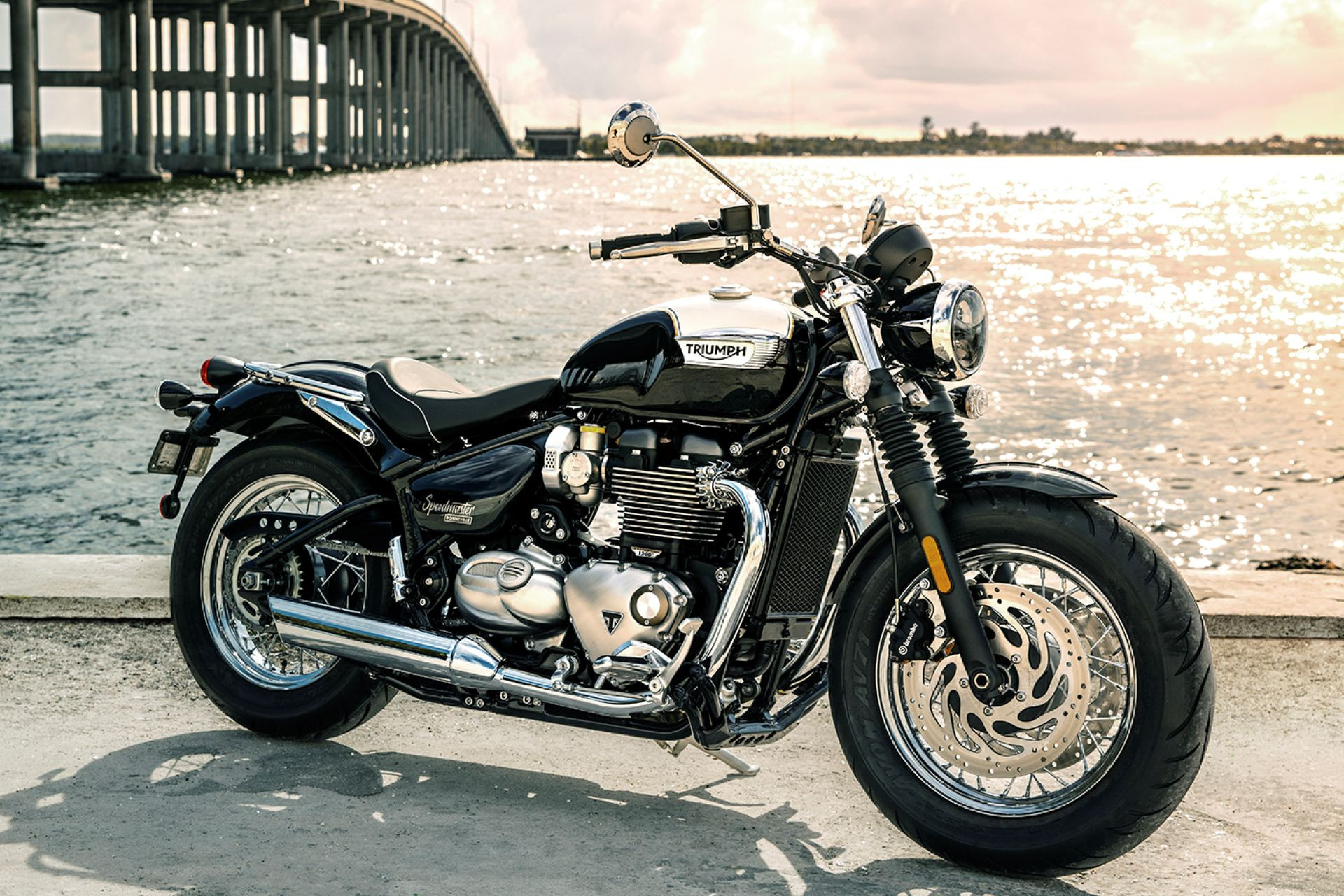 Triumph Bonneville.jpg