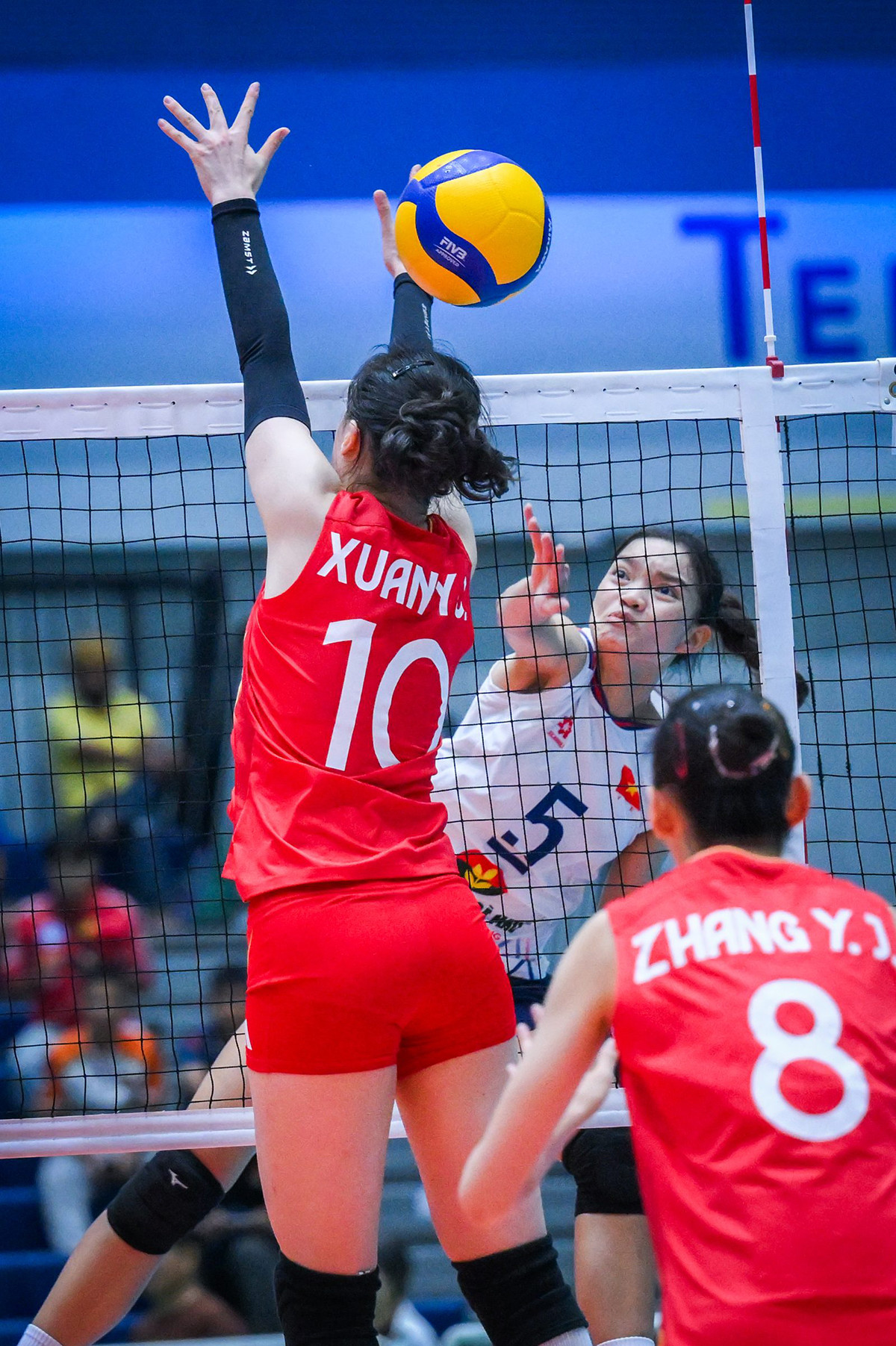 tuyen bong chuyen nu viet nam trung quoc 6.jpg