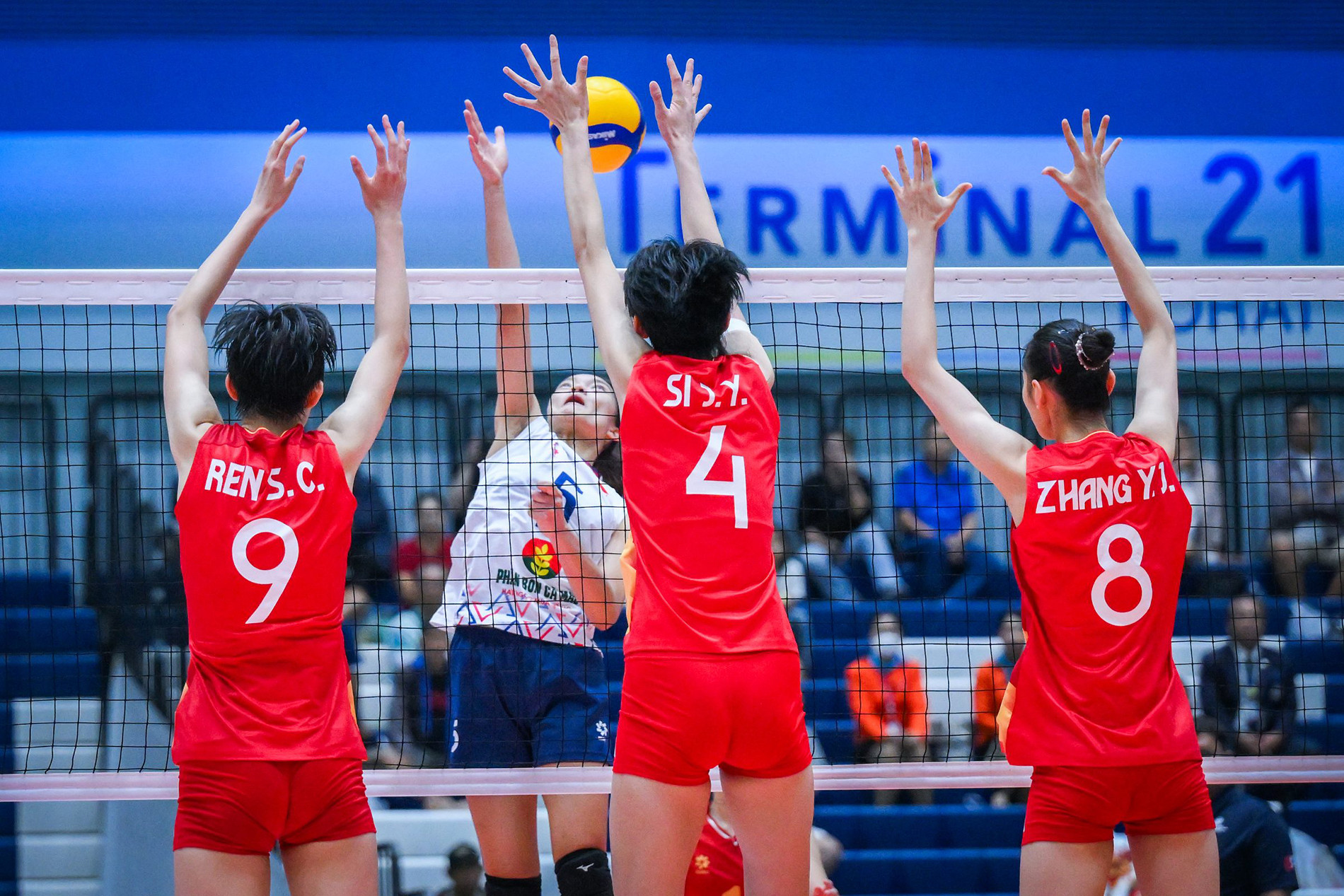 tuyen bong chuyen nu viet nam trung quoc 7.jpg