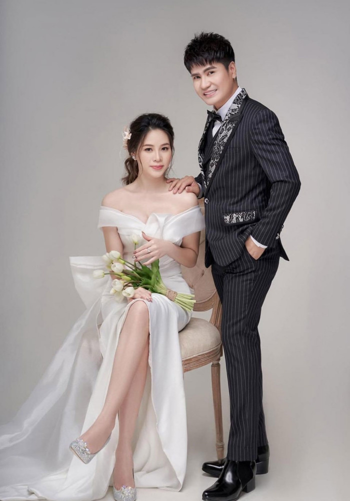 https://static-images.vnncdn.net/vps_images_publish/000001/000003/2026/7/6/batch-luong-gia-huy-ket-hon-sinh-con-3-gumy-801.jpg