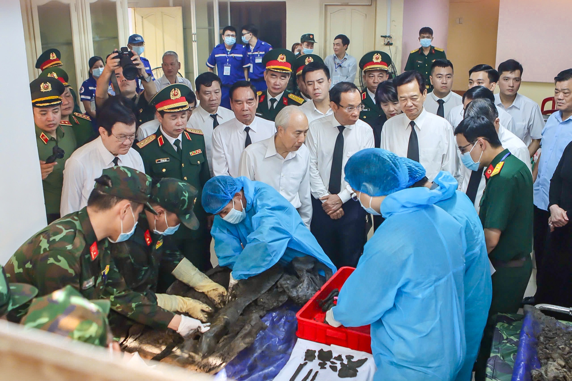 Bước đầu phát hiện 7 bộ hài cốt liệt sĩ tại Công viên Lê Thị Riêng