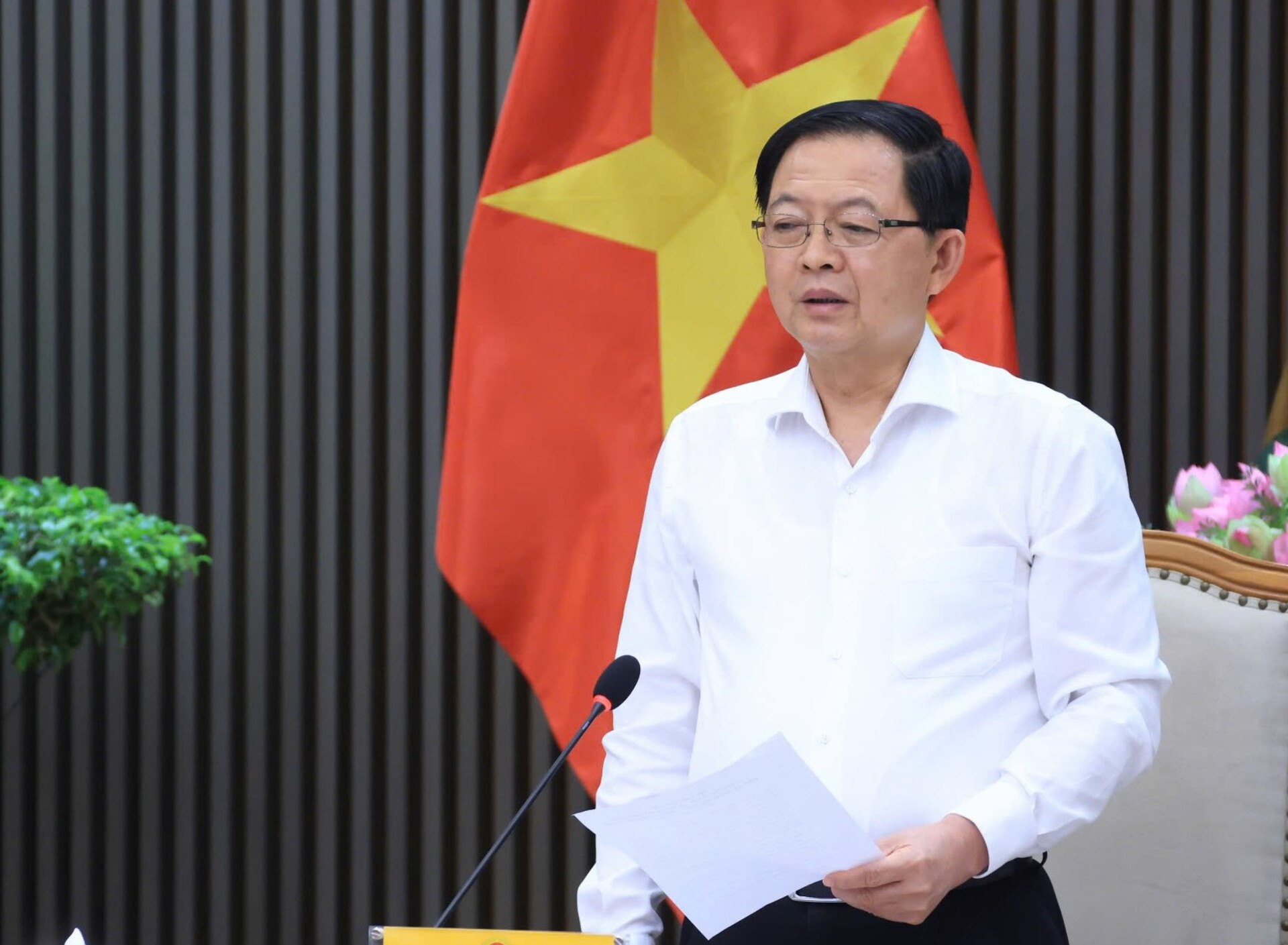 Phó thủ tướng.jpg