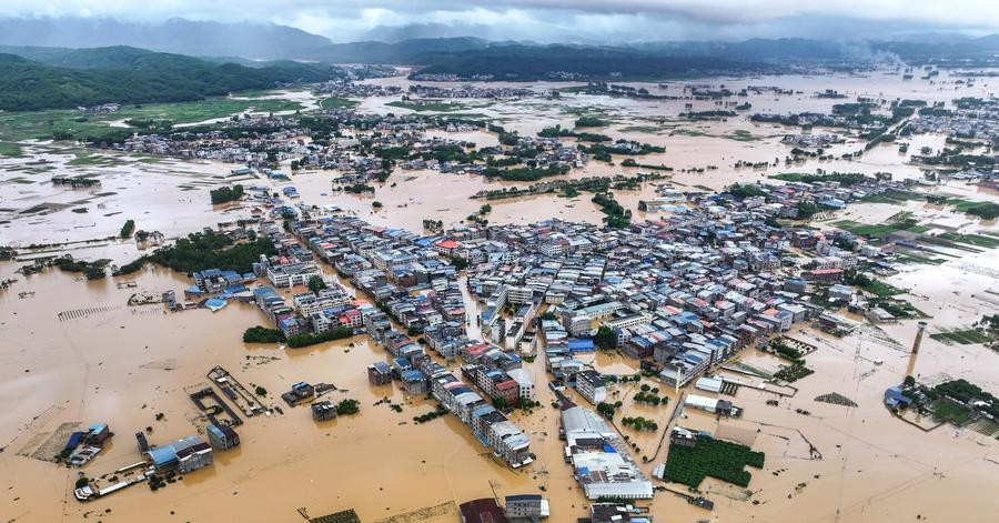 Bão Maysak càn quét Trung Quốc, 2 người thiệt mạng, hàng nghìn người phải sơ tán