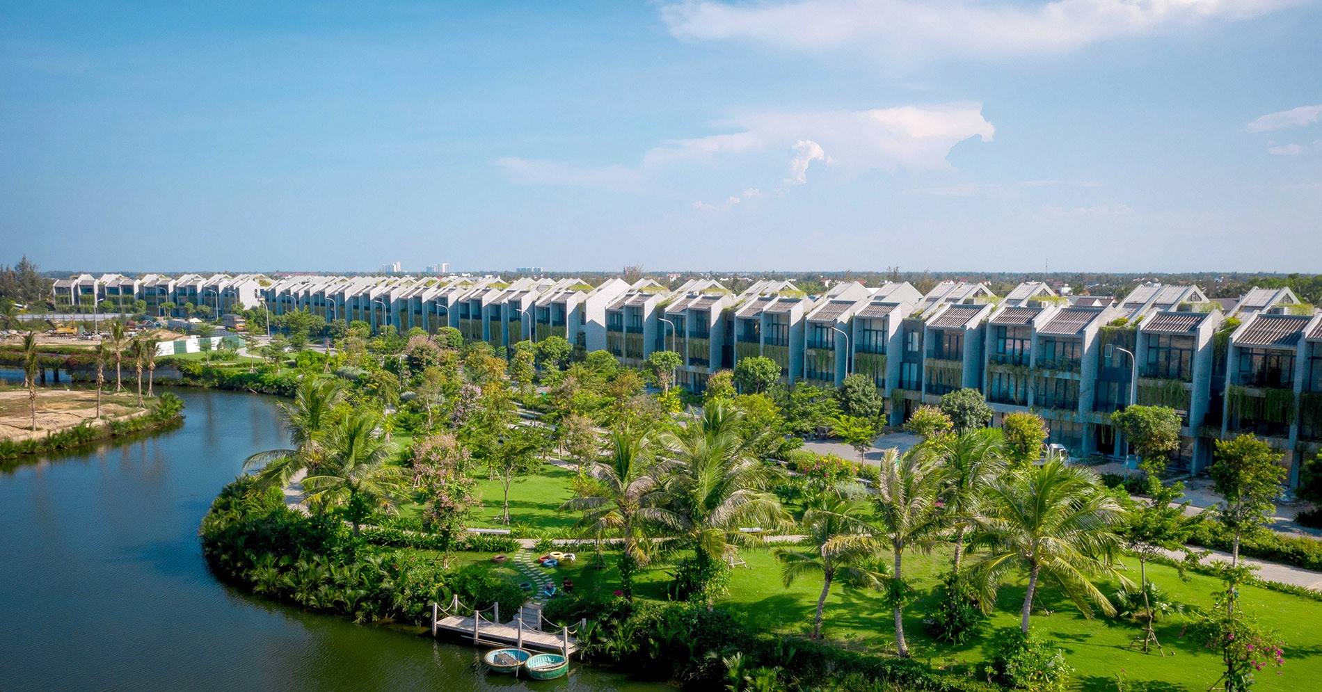 Đạt Phương nói gì về việc một số cá nhân bị xử phạt giao dịch cổ phiếu DPG