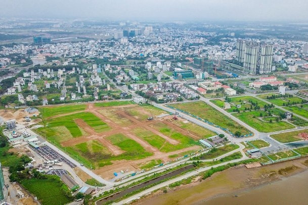 Phó Thủ tướng: Nghiên cứu tăng mức đặt cọc đấu giá đất lên 20-50%