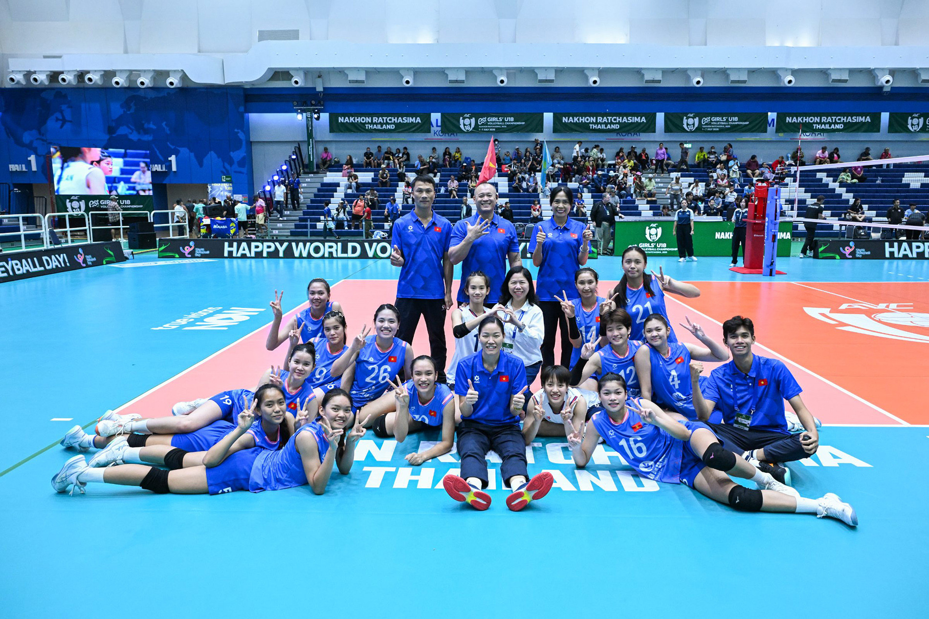 tuyen bong chuyen u18 nu viet nam 11.jpg