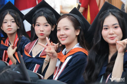 W-sinh viên ĐH Hà Nội 1.jpg