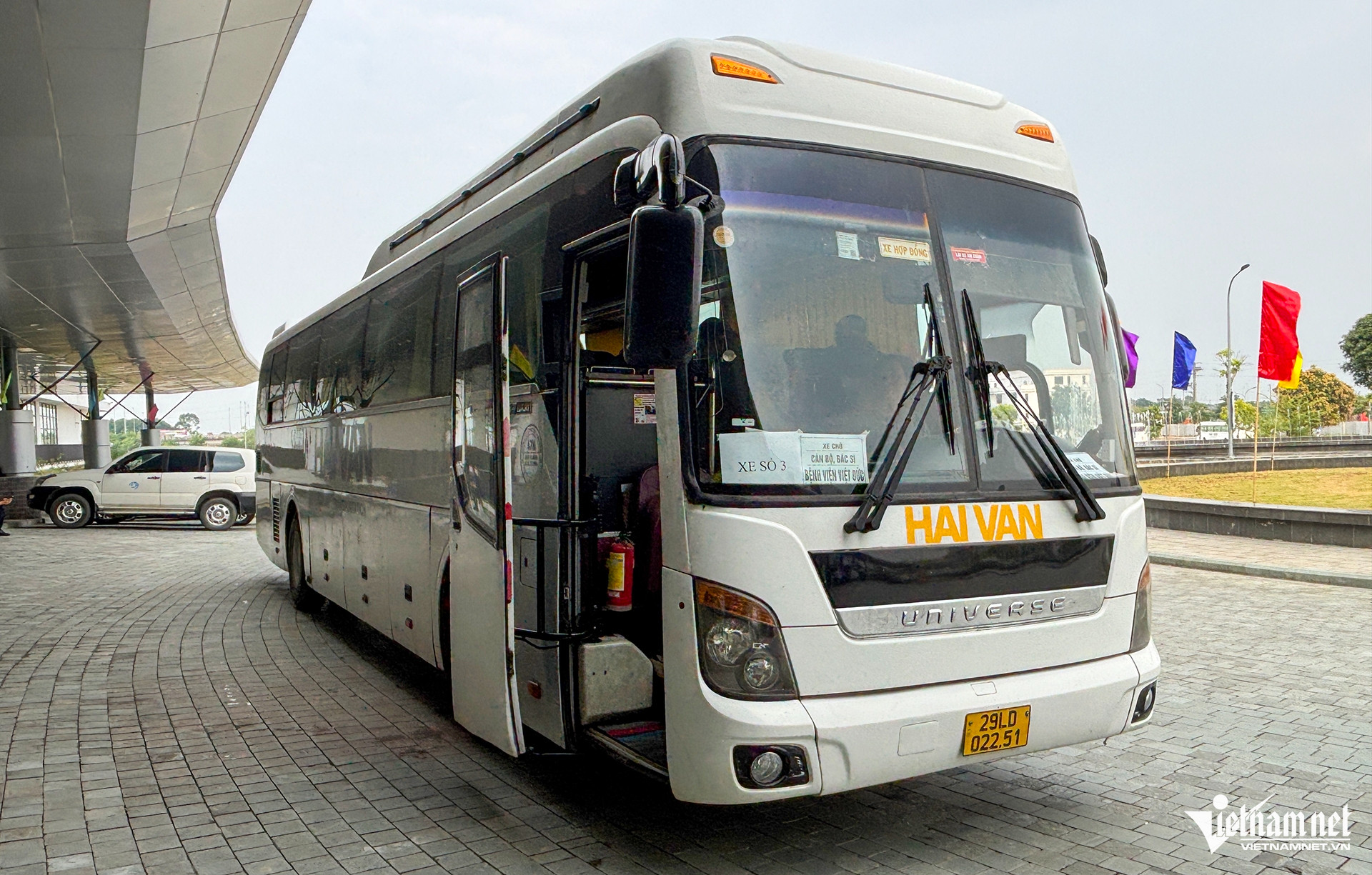 W-Xe đưa đón bs viet duc.jpg