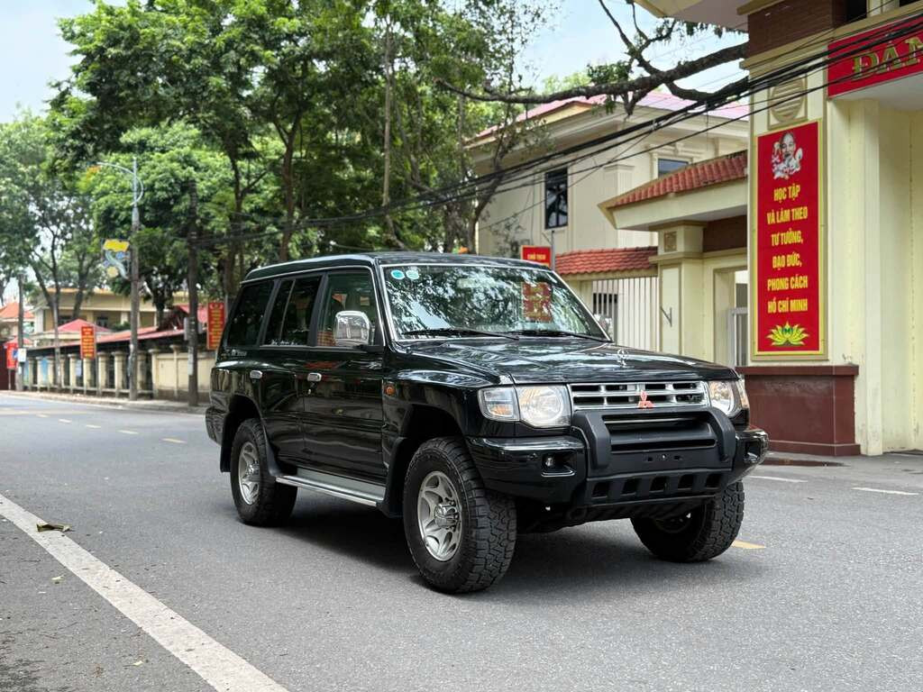 ảnh xe SUV 1.jpg