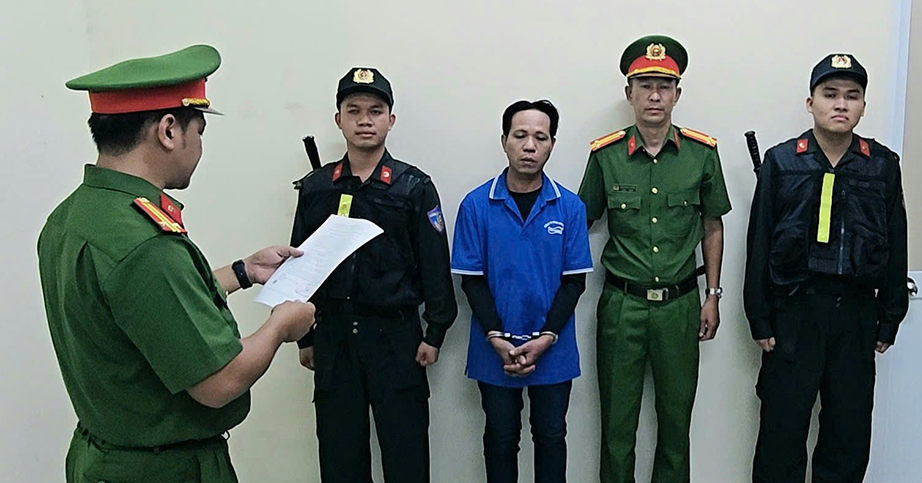 Bắt nghi phạm sát hại phụ nữ, phi tang thi thể trong bao bố ven sông Sài Gòn