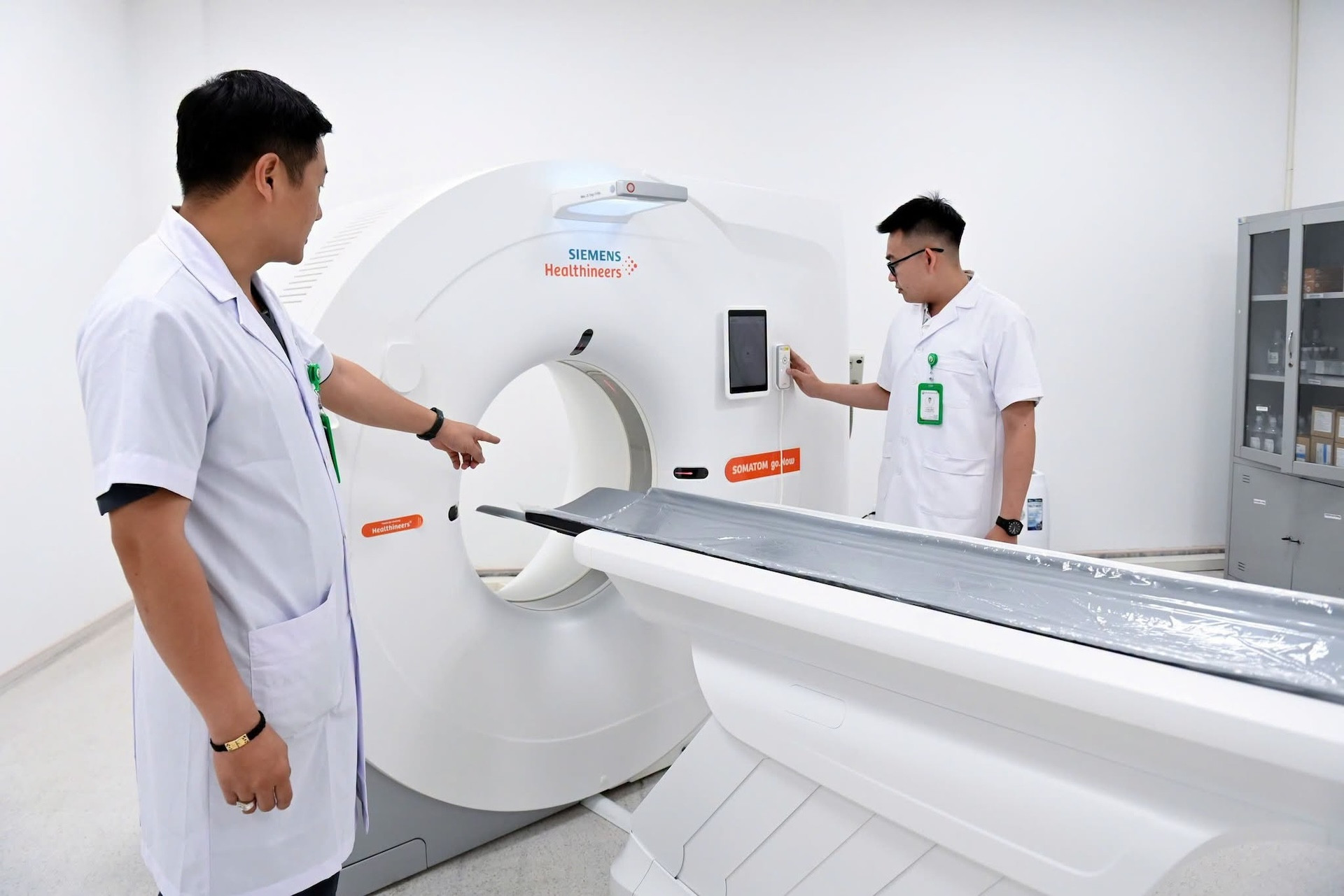 https://static-images.vnncdn.net/vps_images_publish/000001/000003/2026/7/8/benh-vien-viet-duc-4-1435.jpeg