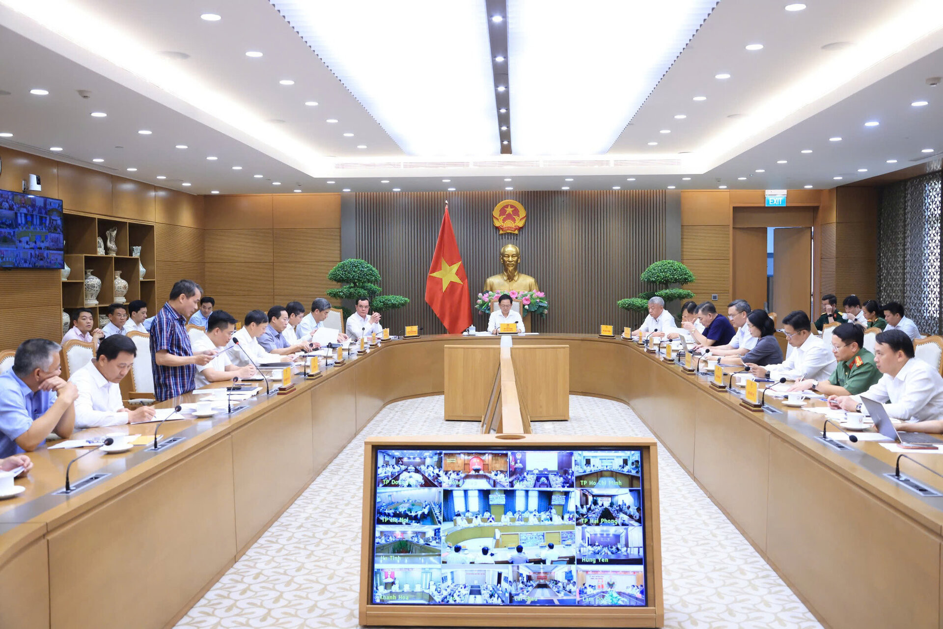 chuong trinh mtqg 1.jpg