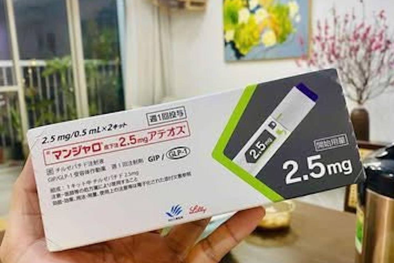 Dùng bút tiêm giảm cân 'trôi nổi', cô gái ngấp nghé cửa tử
