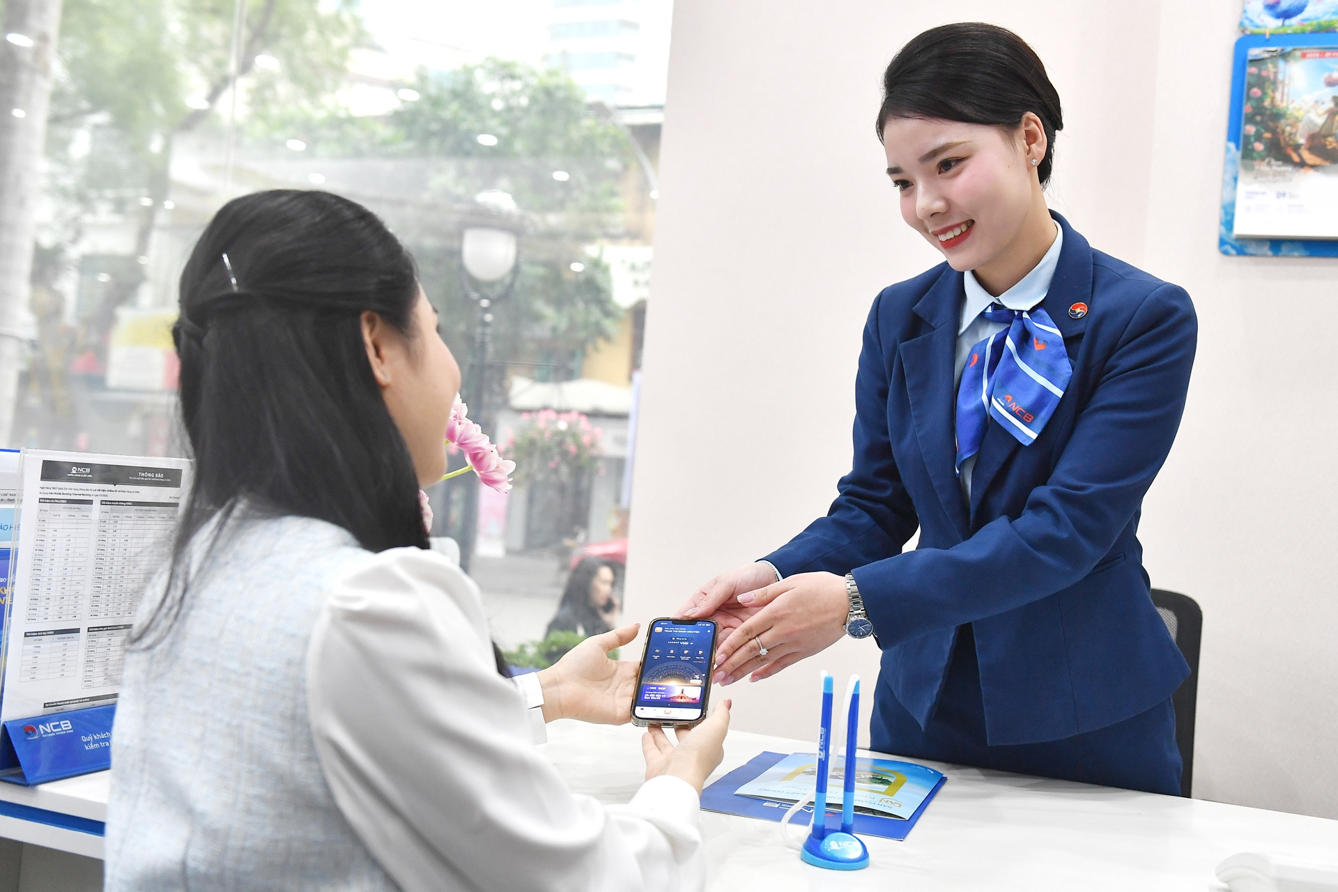 Lãi suất ngân hàng hôm nay 8/7: Nhà băng đầu tiên công khai mức 9,2%/năm