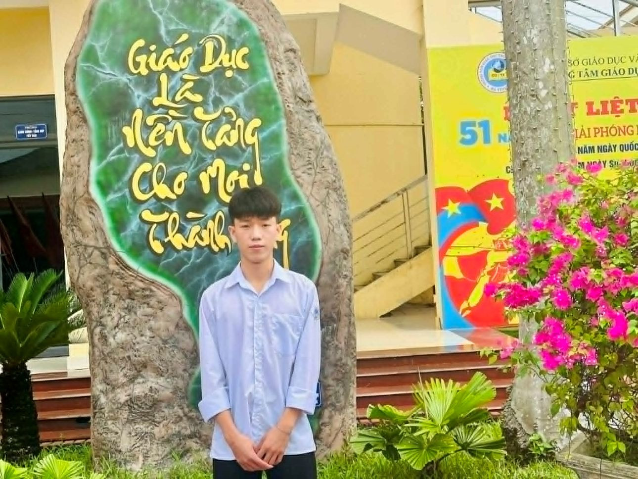 Nguyen Hoang Duc 1.jpg