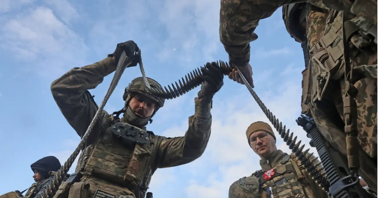 Ukraine trả bao nhiêu để giữ chân ngoại binh ở tiền tuyến?