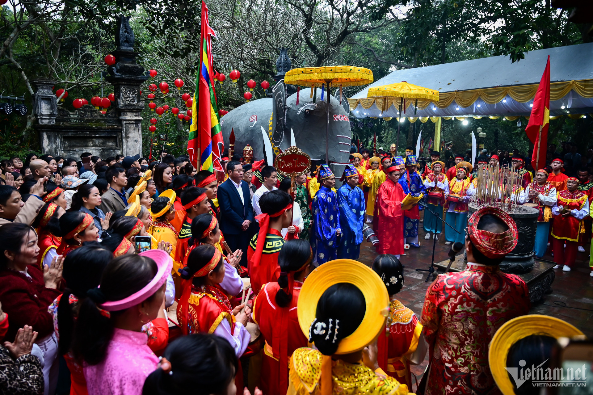 w hoi giong ng hue 16 1 374.jpg