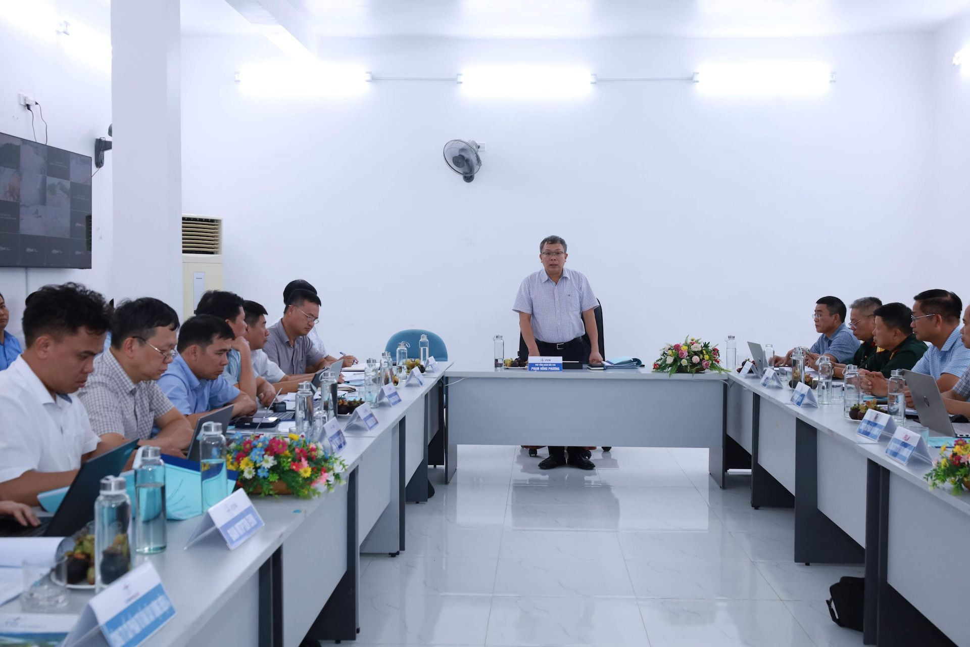 anh 2 EVN B4.jpg