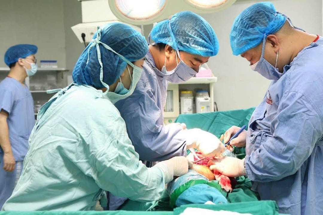 Ca mổ bỏ qua thủ tục cứu thanh niên bị tai nạn giao thông không có người thân