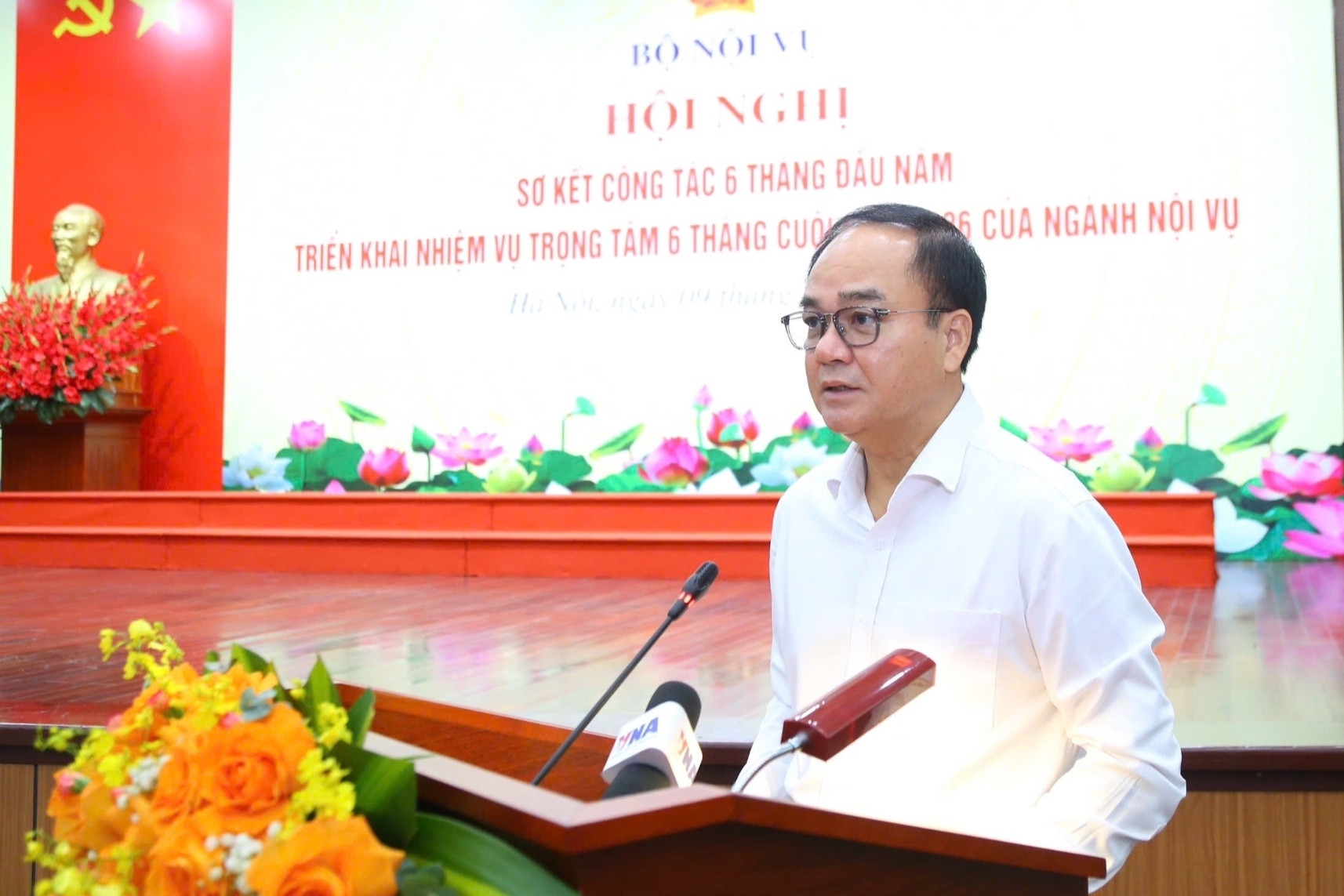 Hơn 2 triệu cán bộ, công chức, viên chức được tăng lương cơ sở