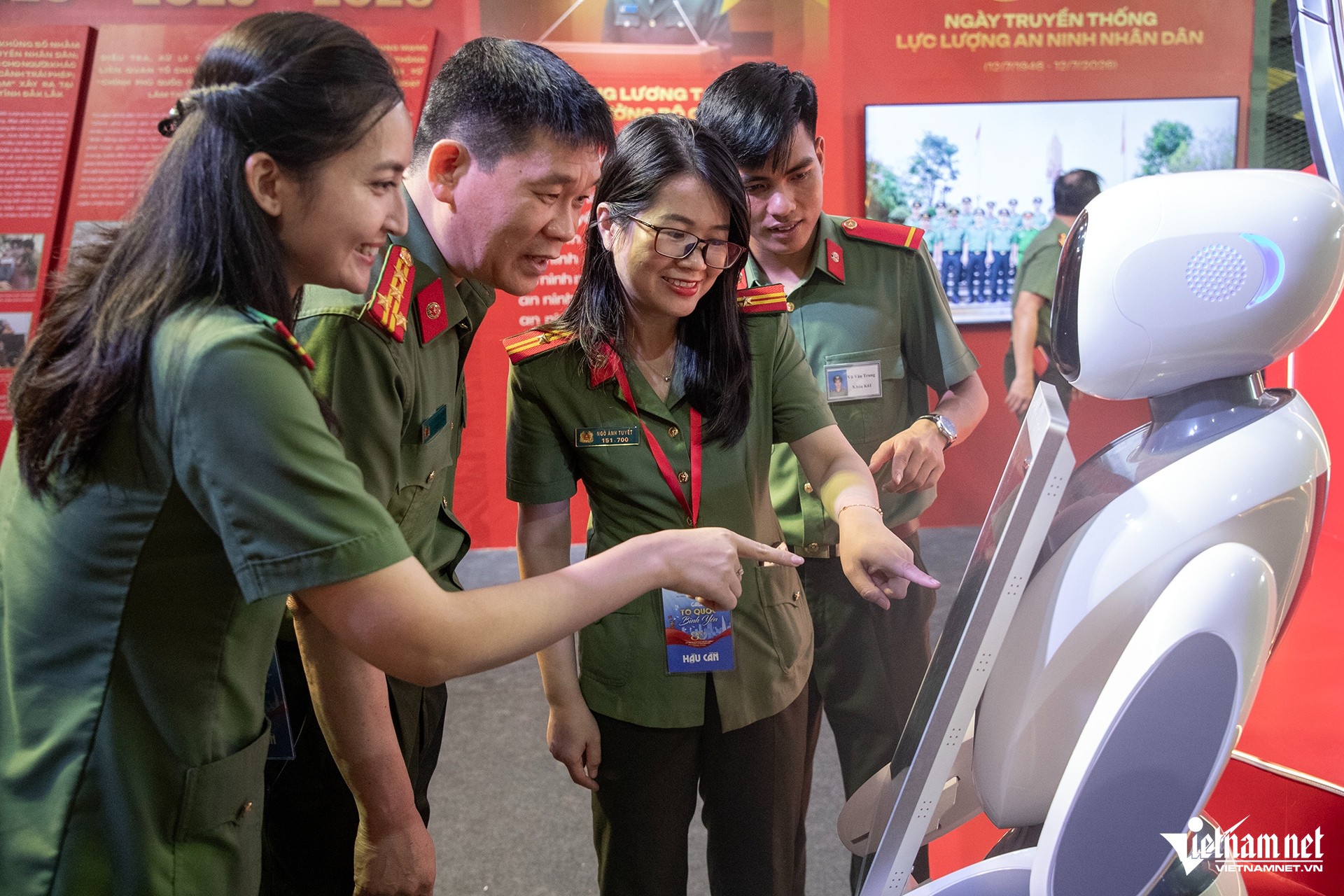 W-80 nam ANND HIEU7460 sao chép.jpg