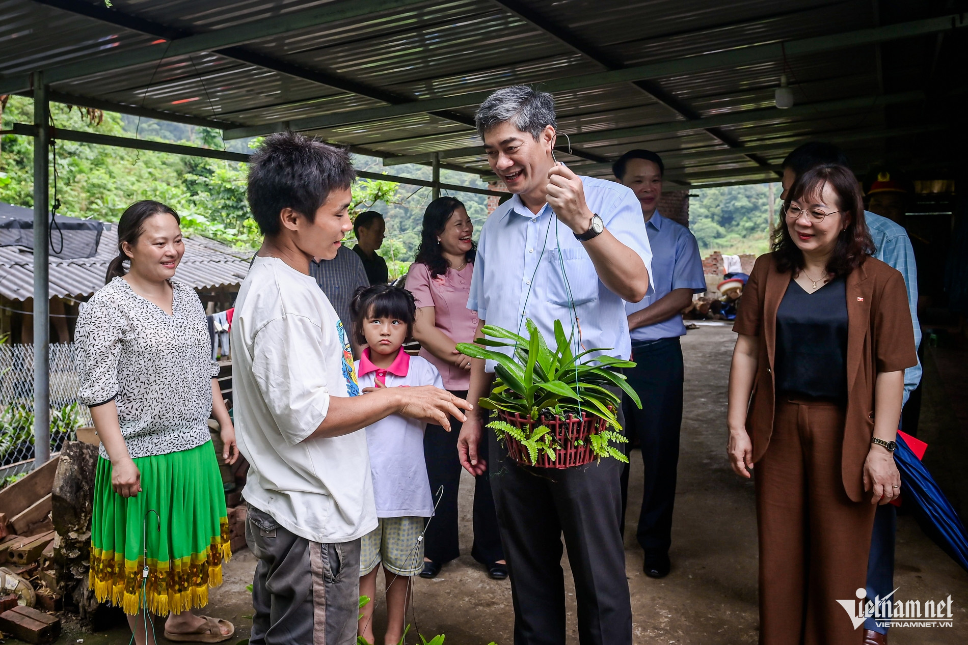 W-Dân tộc_5.jpg