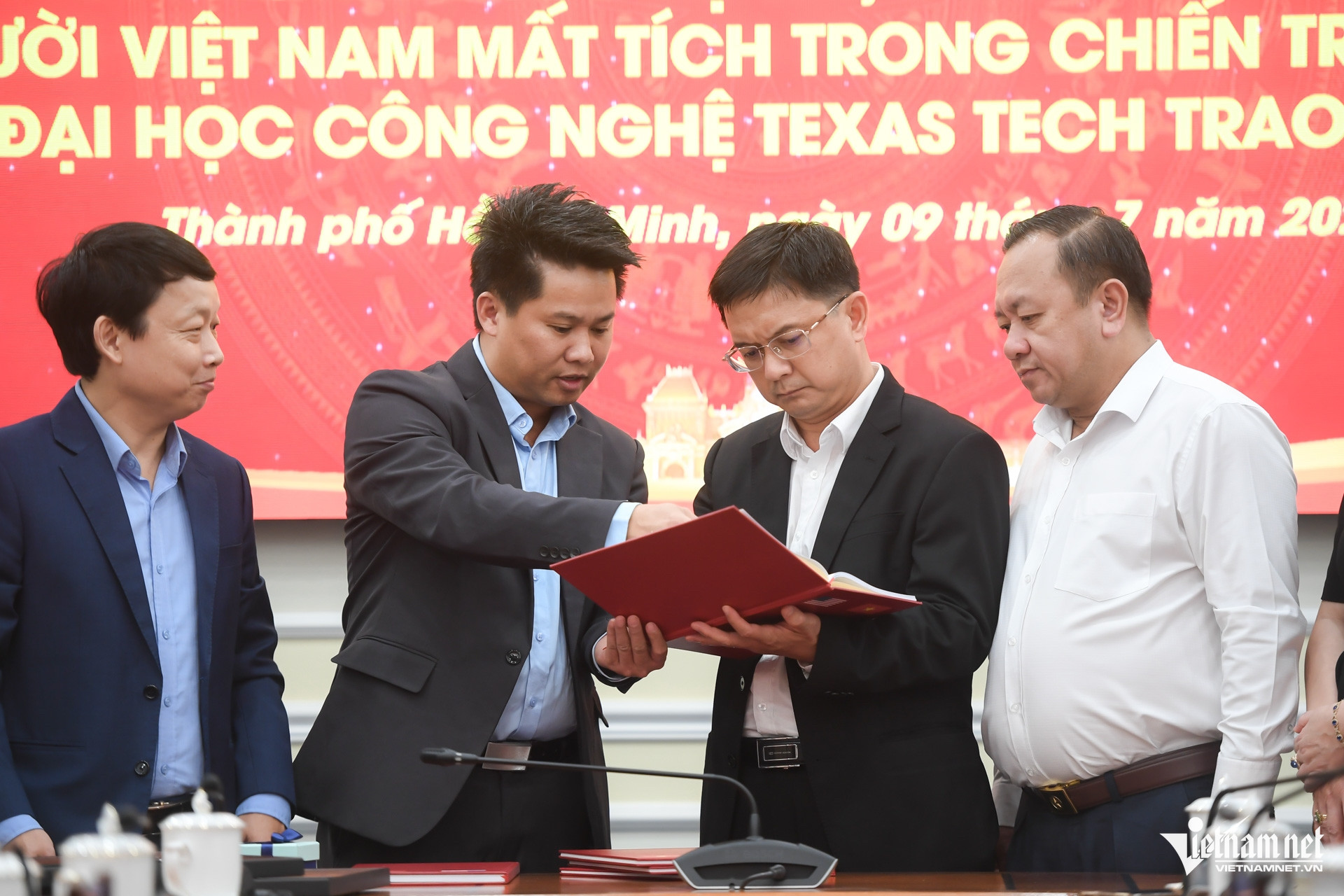 W-tìm kiếm liệt sỹ TPHCM  nguyễn huế 6.jpg
