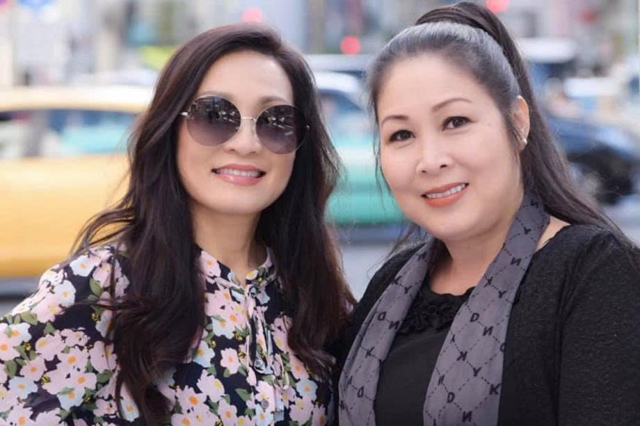 Cặp diễn viên là bạn thân 40 năm: Người là NSND, người ly hôn khi đã U60