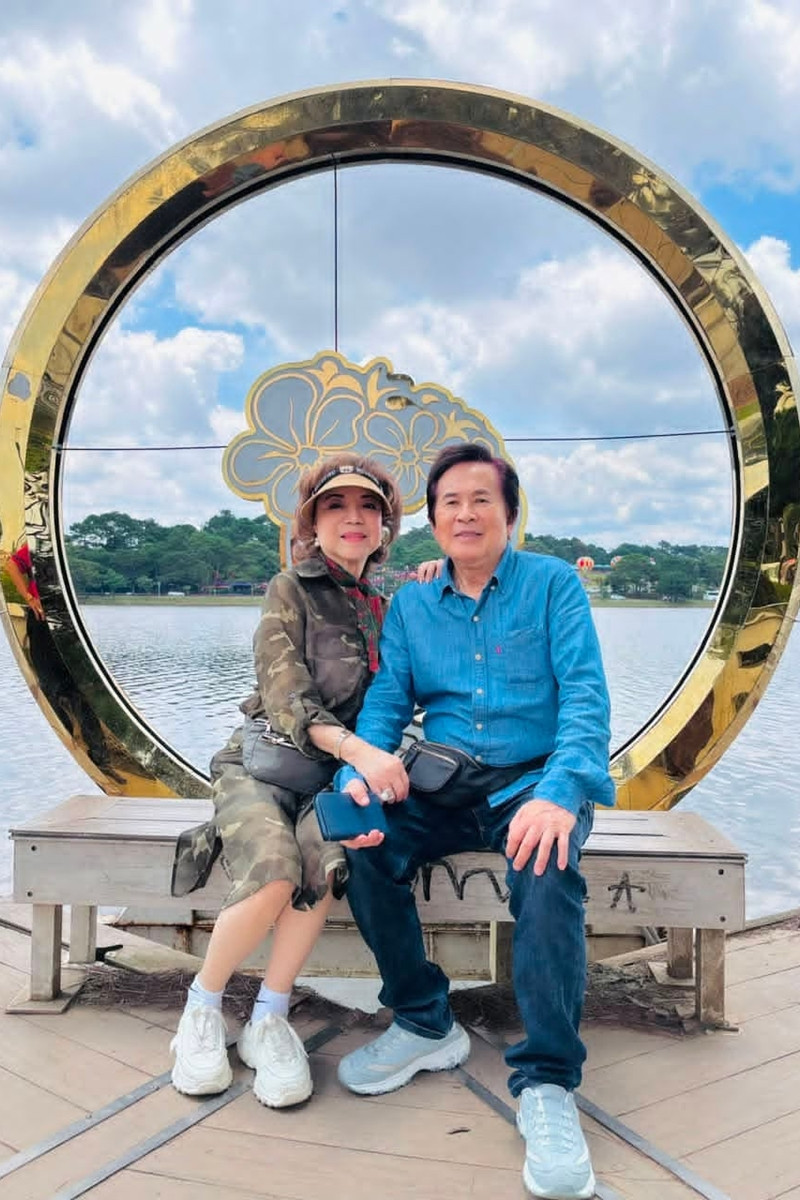https://static-images.vnncdn.net/vps_images_publish/000001/000003/2026/8/1/do-quyen-1003-1270.jpg