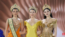Emoura Pham 2.jpg