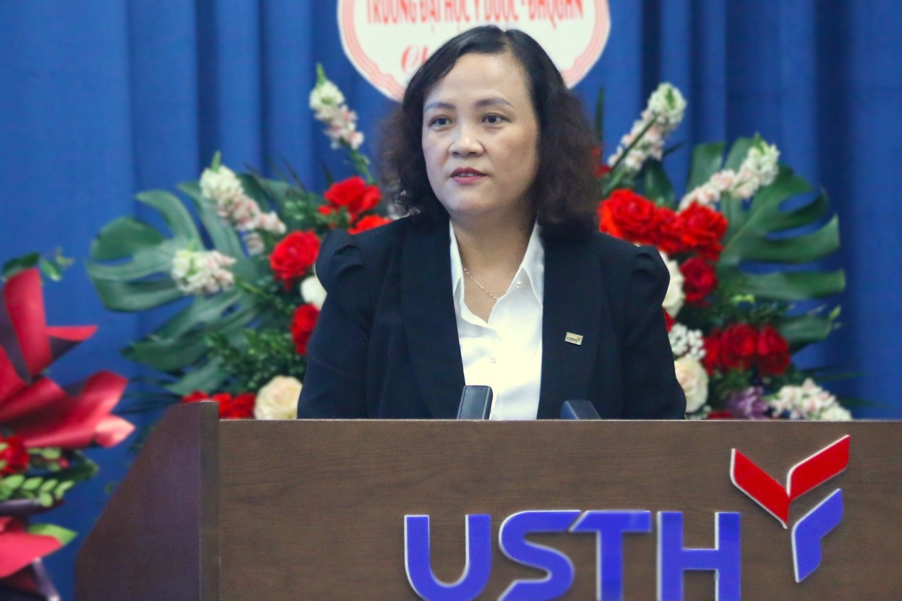 GS Đinh Thị Mai Thanh.JPG