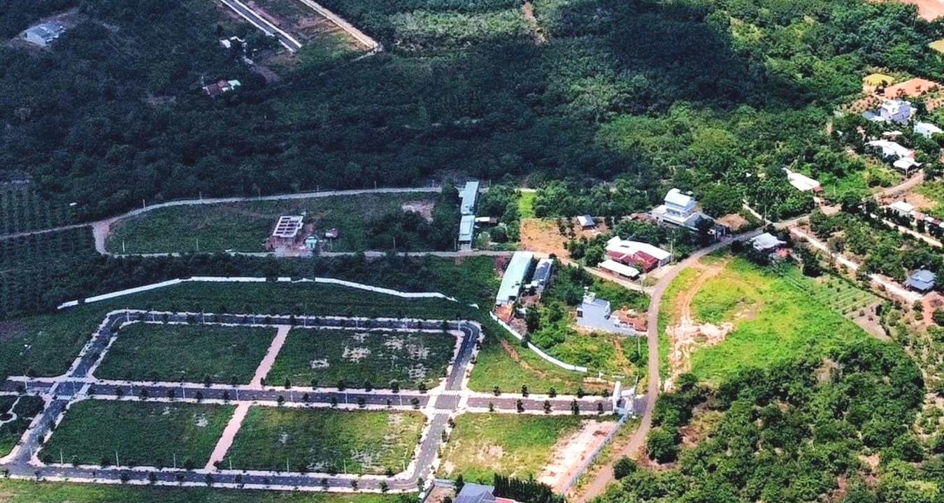 Sử dụng đất 20 năm vẫn chưa được sang tên do cơ quan đăng ký làm trái quy định