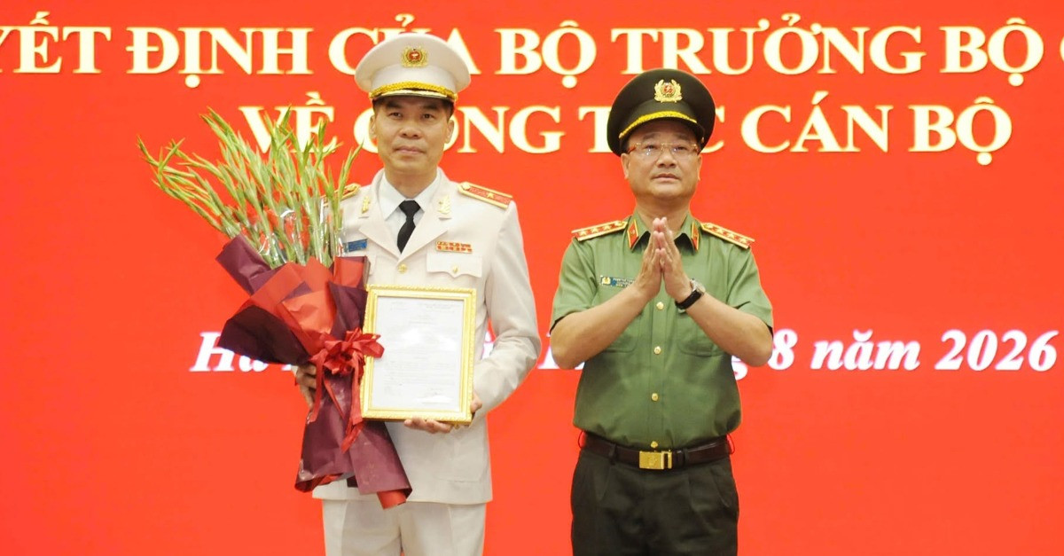 Thiếu tướng Cao Minh Huyền làm Cục trưởng Cục Quản lý xuất nhập cảnh