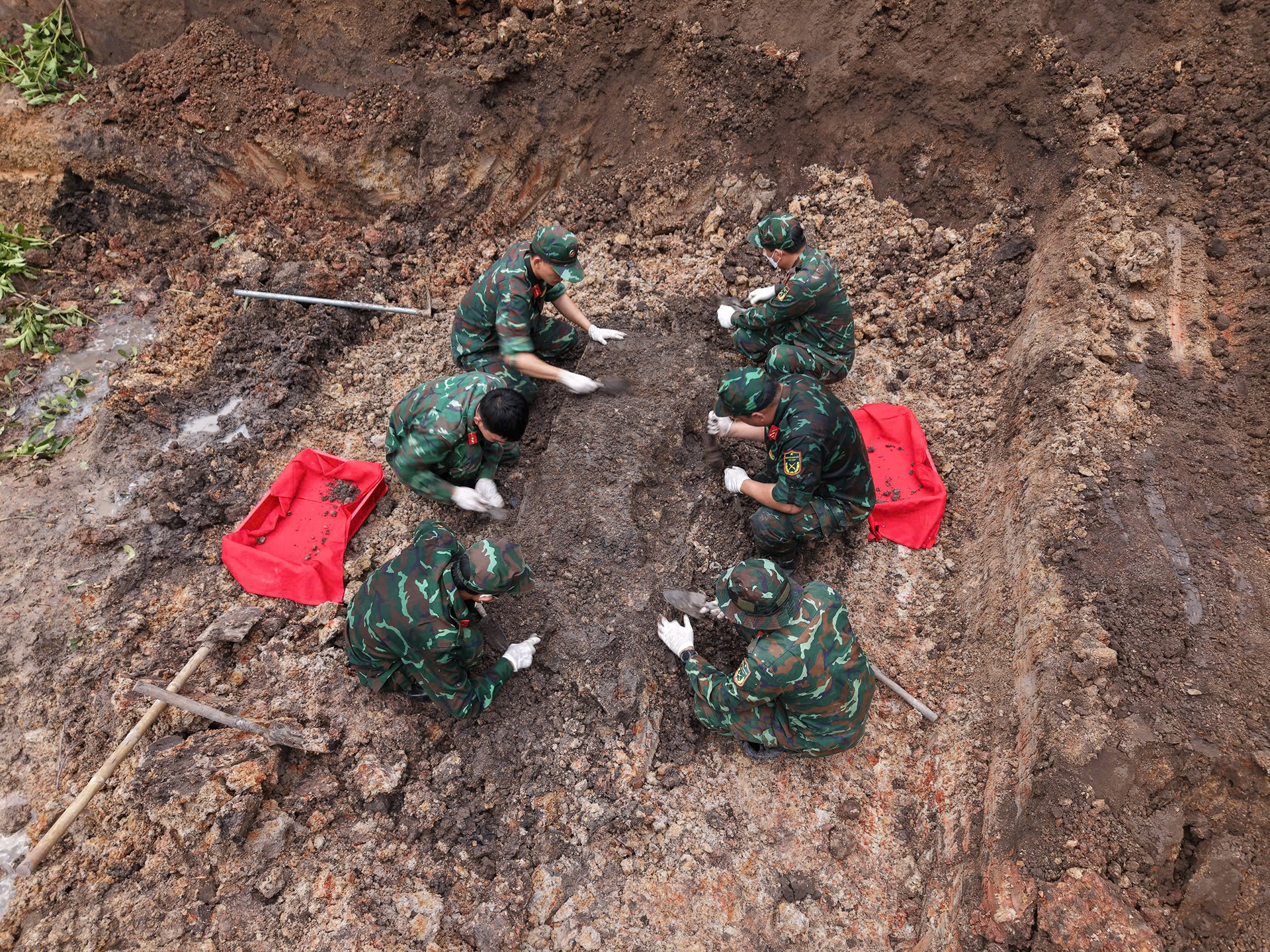 công viên Lê Thị Riêng 001.png