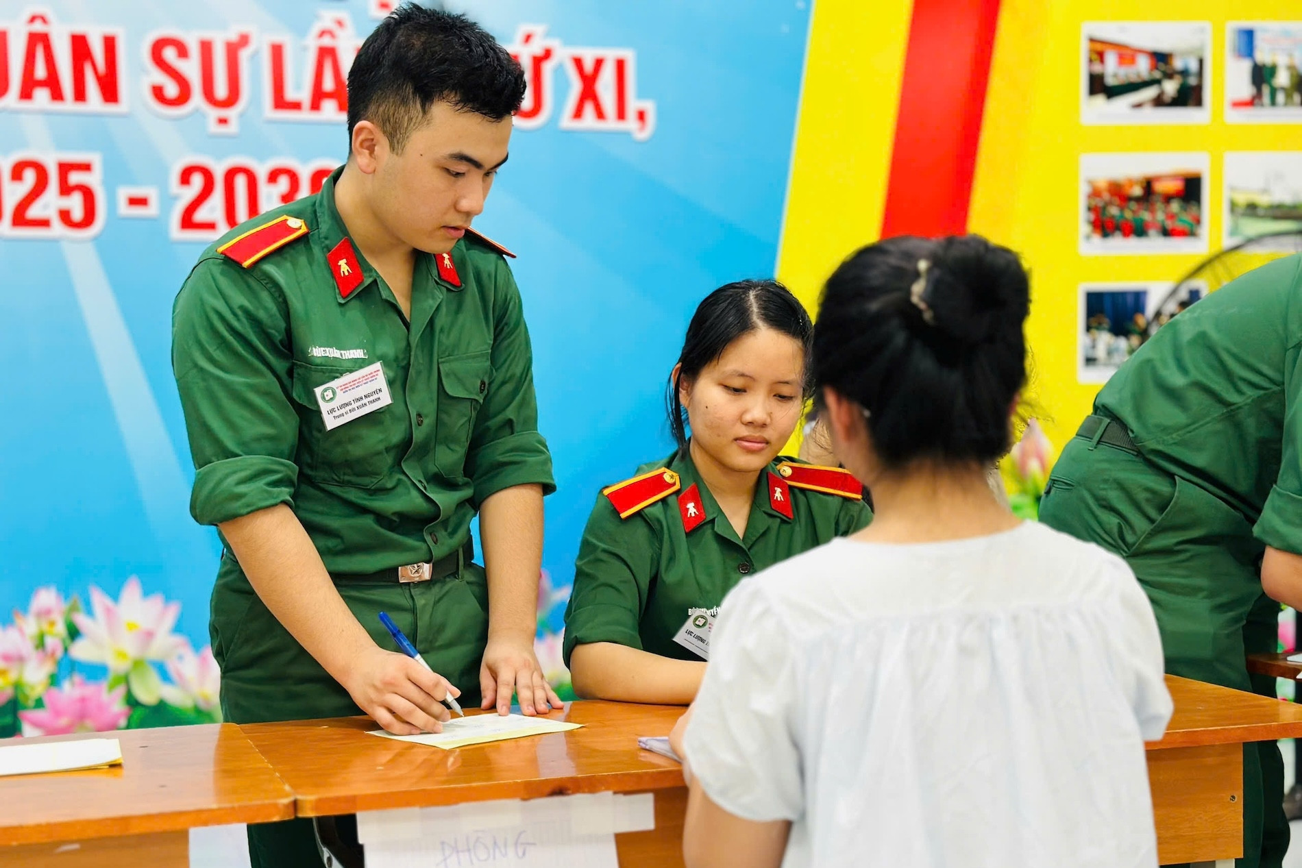 Điểm chuẩn vào các trường quân đội năm 2026, cao nhất 29,76