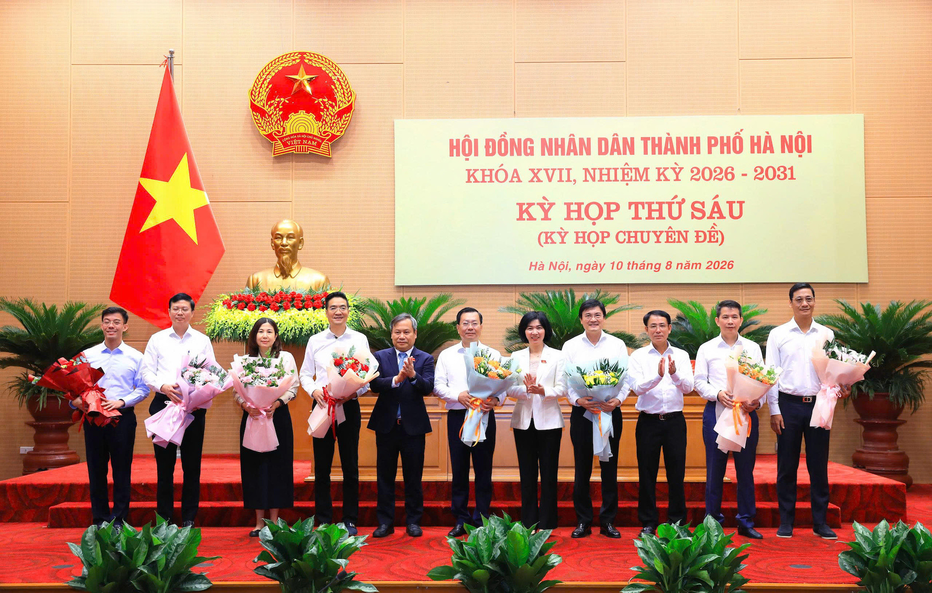 hdnd miễn nhiệm.jpg