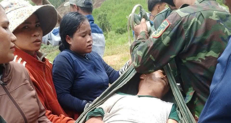 Người đàn ông mất tích 4 ngày, cả thôn đi tìm phát hiện nằm bất tỉnh
