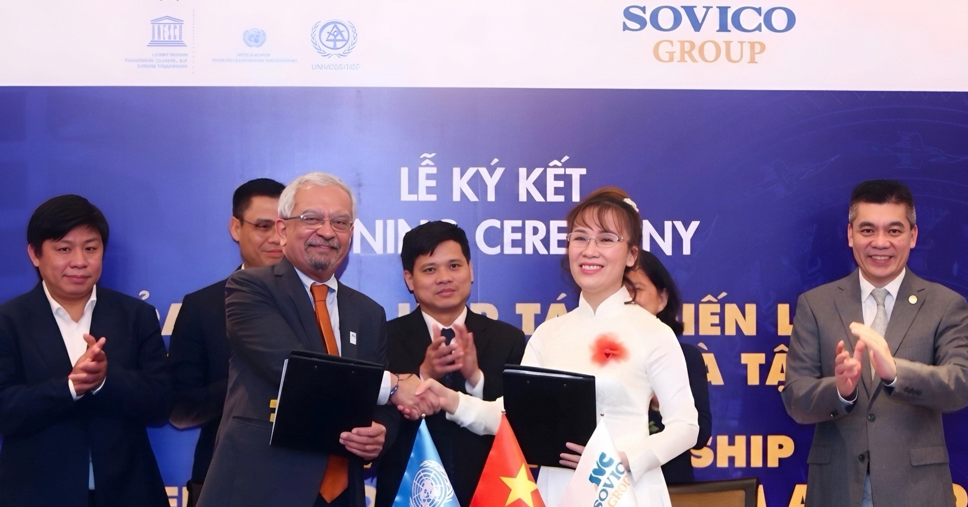 Sovico nhận giải thưởng ‘Dấu ấn thương hiệu Việt hàng đầu’