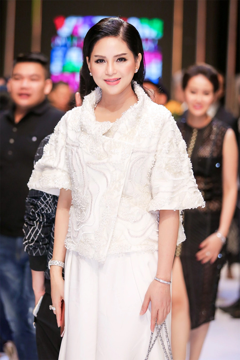 Thuy Tien 0.jpg