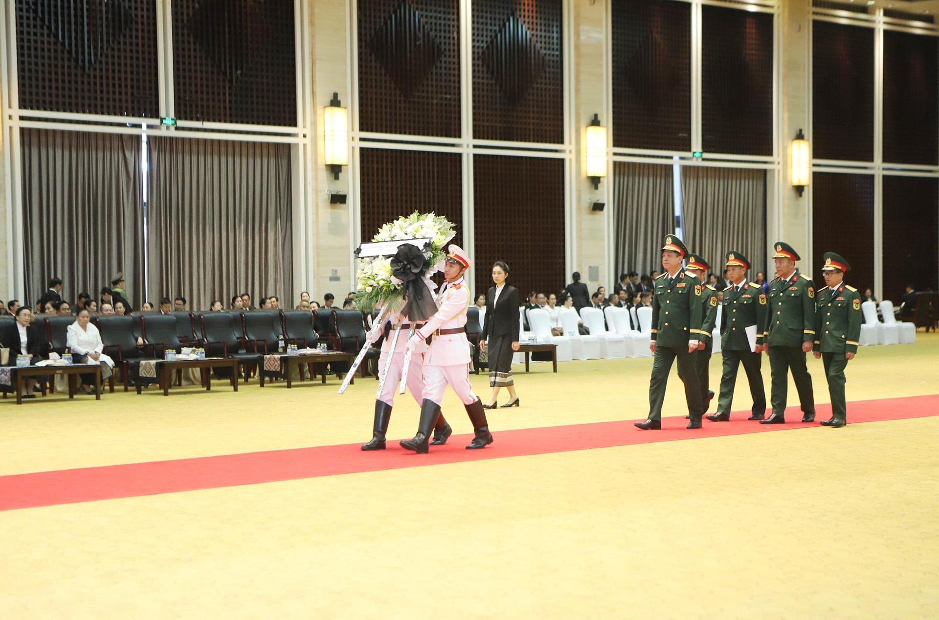 vnapotaldongchixaysomphonephomvihanevanhungdonggoptolonchoquanhedacbietvietnamlao8943362 17862766137101993035008.jpg