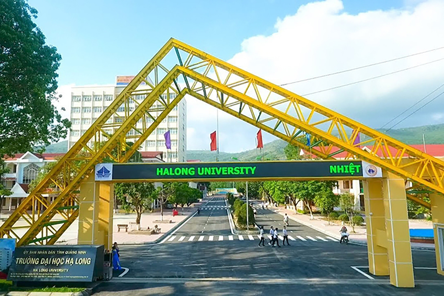 Điểm chuẩn hai trường đại học lớn tại Quảng Ninh, cao nhất 25,30 điểm