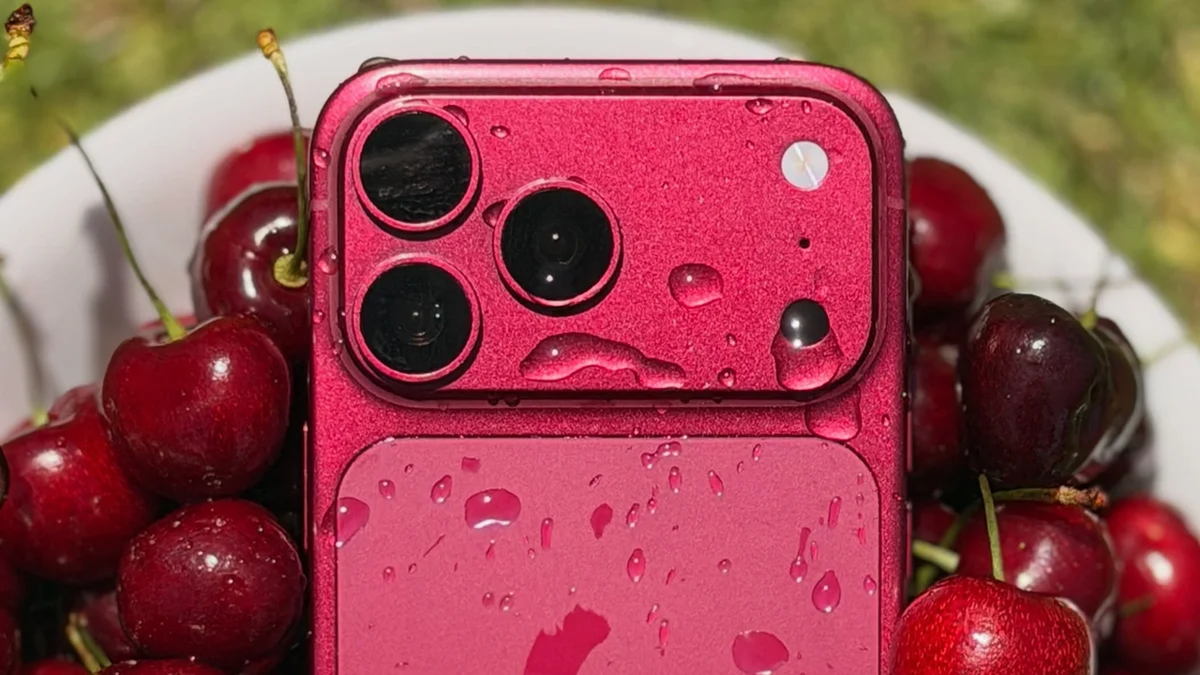 iPhone 18 Pro Max  Dark Cherry 1.png