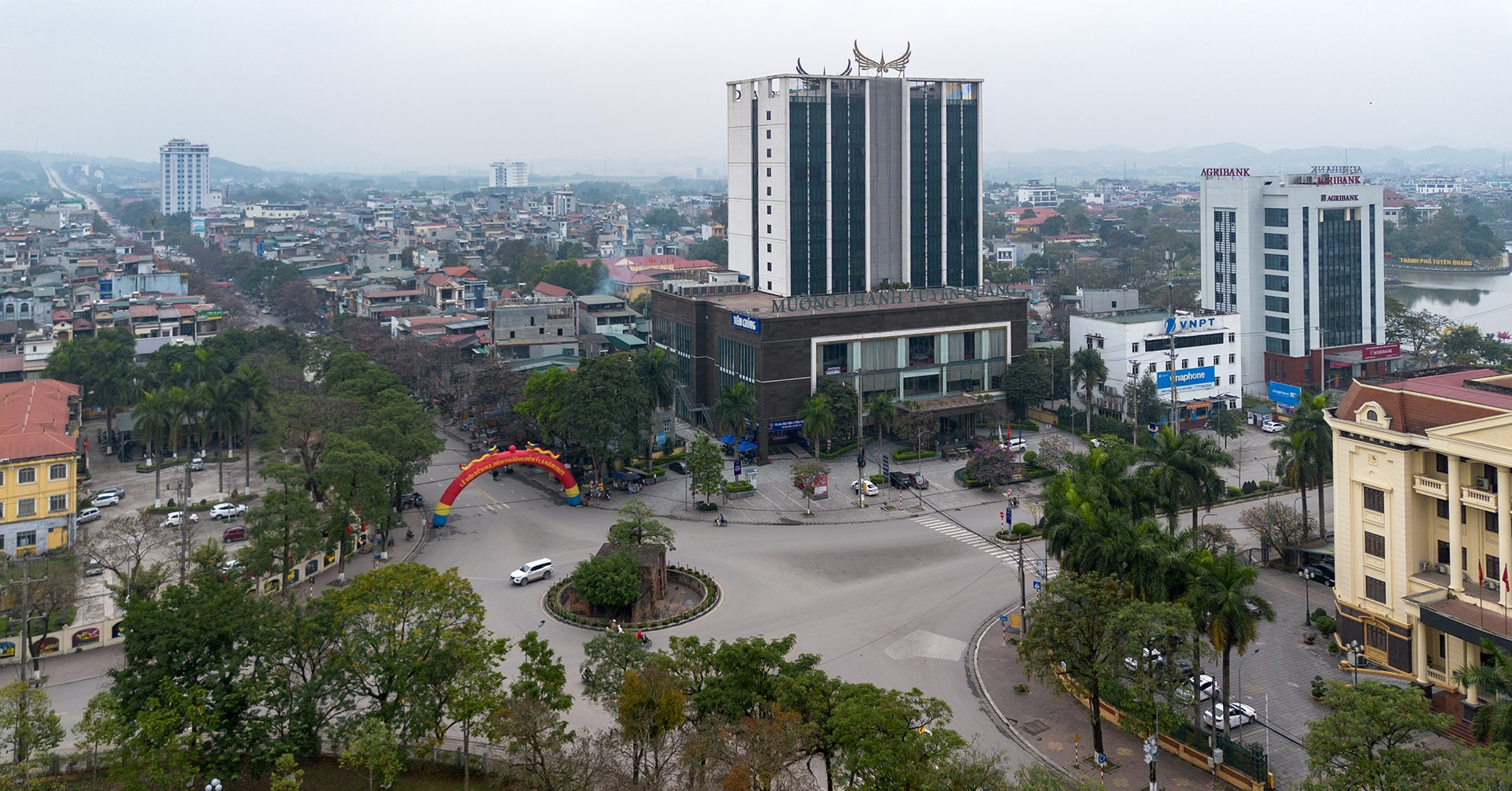Vợ chồng Tuyên Quang nhận 435 triệu đồng tiền bán đất rồi đòi tăng giá gần gấp đôi