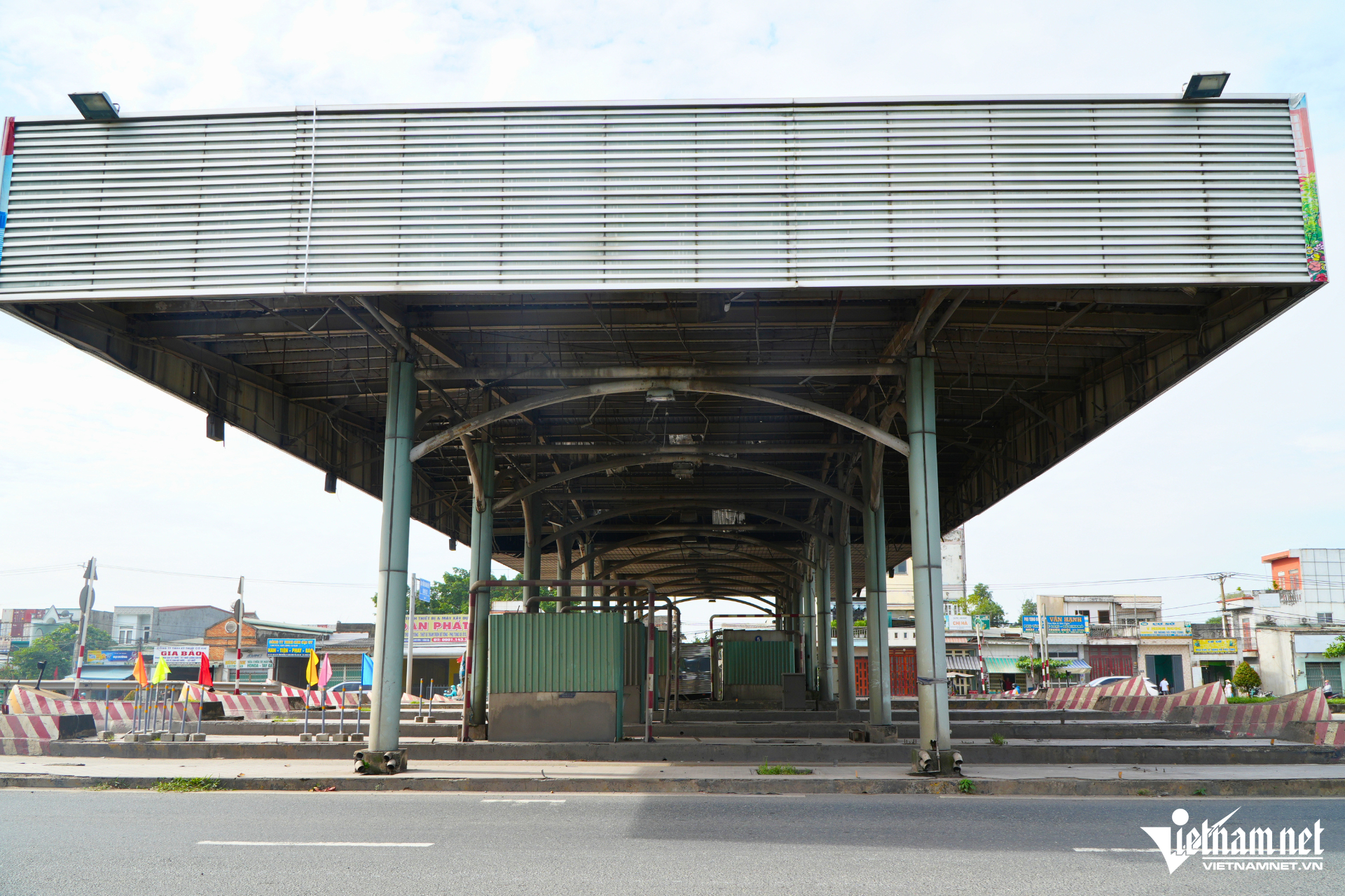 https://static-images.vnncdn.net/vps_images_publish/000001/000003/2026/8/11/w-tram-thu-phi-cau-dong-nai8-977.png