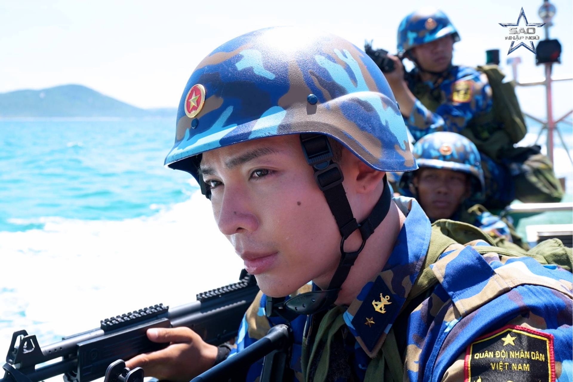 https://static-images.vnncdn.net/vps_images_publish/000001/000003/2026/8/12/chien-si-le-trung-thanh-erik-2616.png