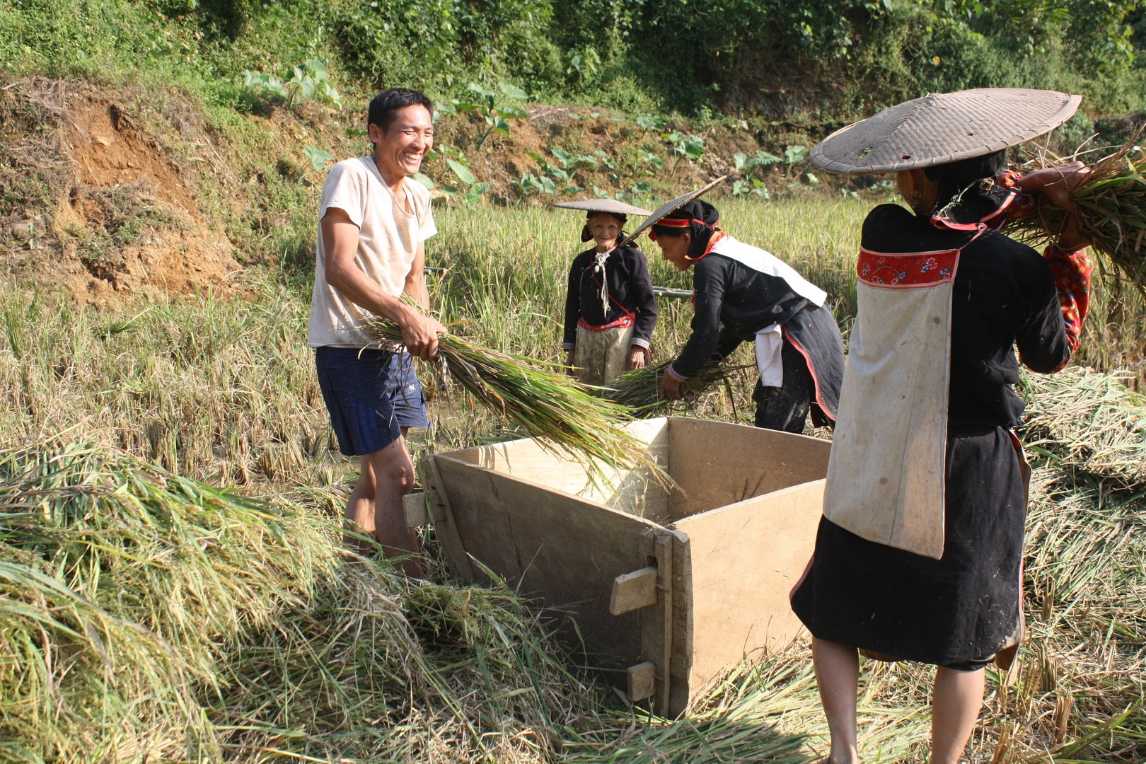 Gỡ nút thắt nguồn lao động vùng đồng bào dân tộc thiểu số và miền núi