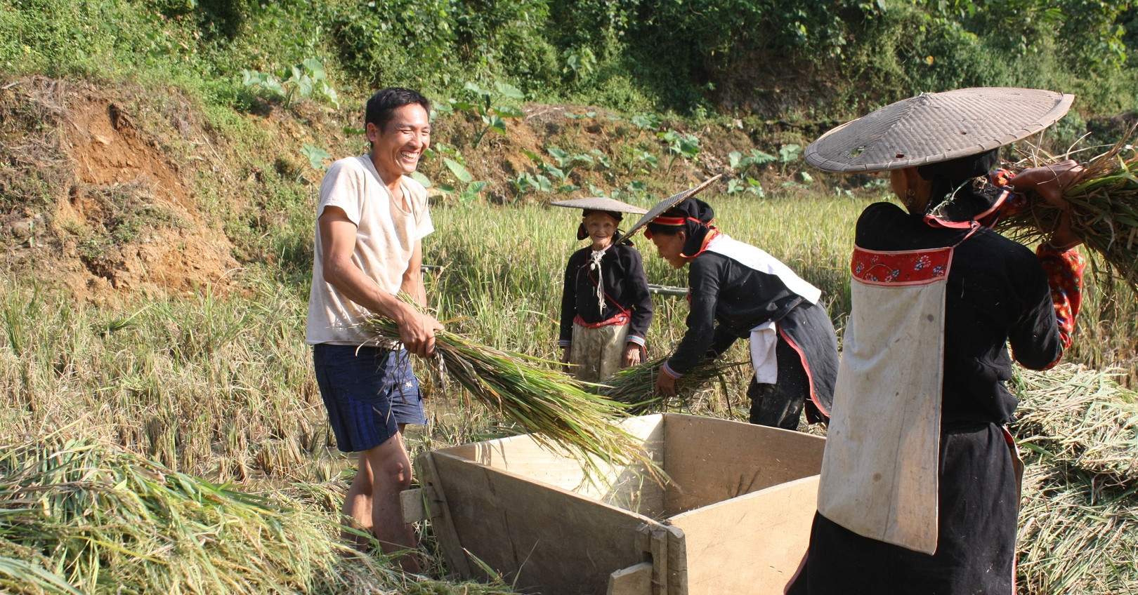 Gỡ nút thắt nguồn lao động vùng đồng bào dân tộc thiểu số và miền núi